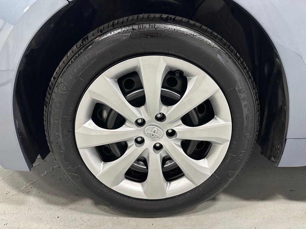 Used 2026 Toyota Corolla LE FWD image 63