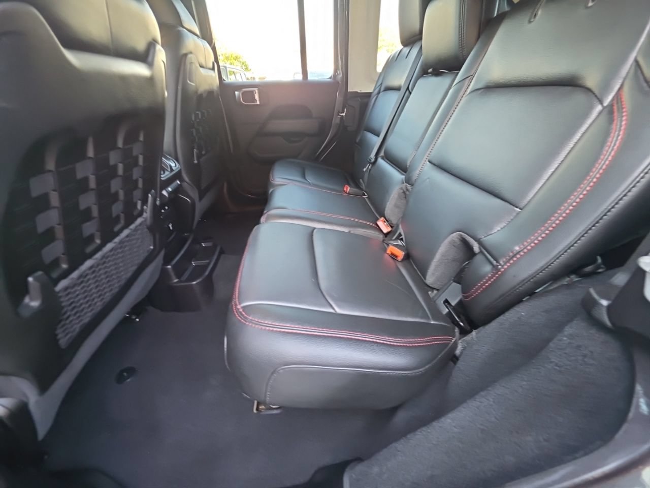 Used 2020 Jeep Wrangler Unlimited Rubicon AWD/4WD image 18