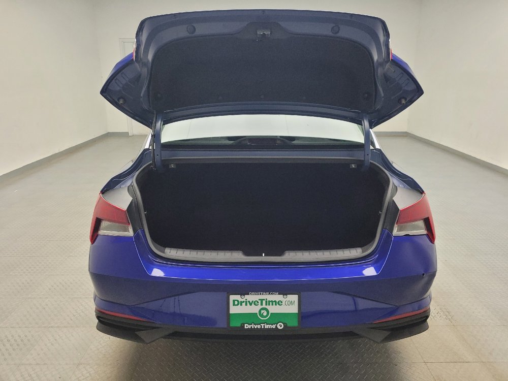 Used 2022 Hyundai Elantra SEL w/ Cargo Package image 29