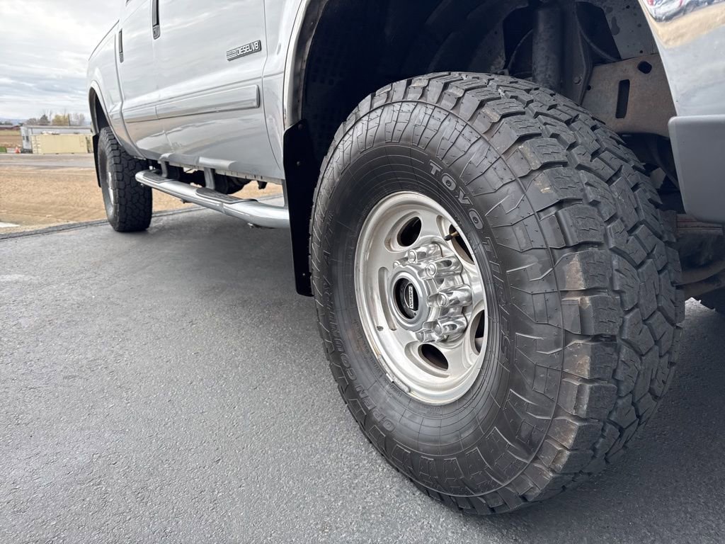 Used 2002 Ford F350 Lariat image 7