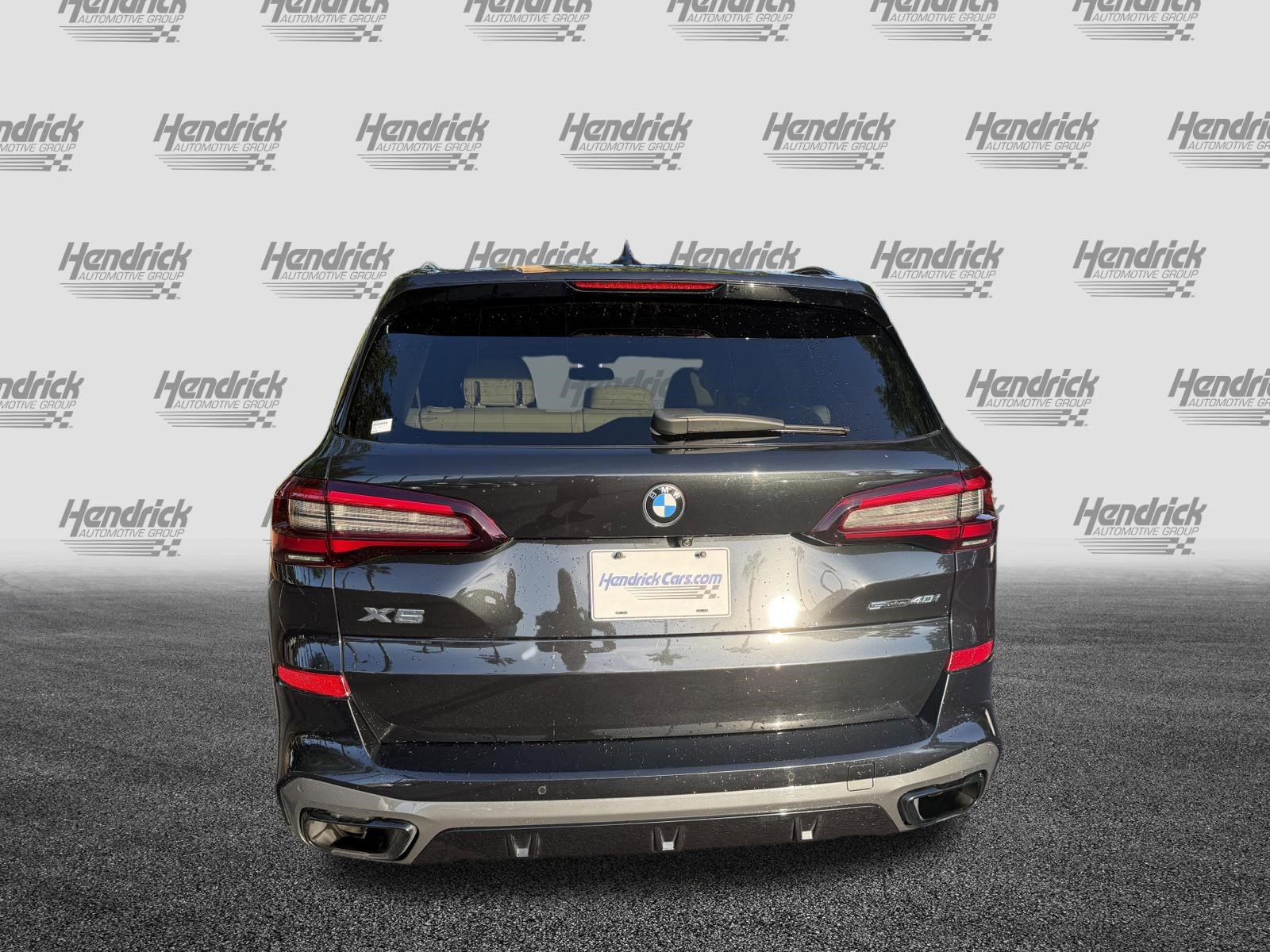 Used 2022 BMW X5 sDrive40i w/ M Sport Package RWD image 8