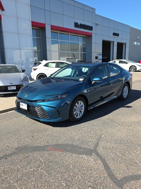 New 2026 Toyota Camry LE image 1
