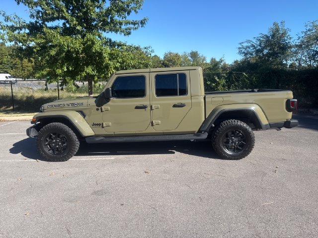 Used 2025 Jeep Gladiator Sport
