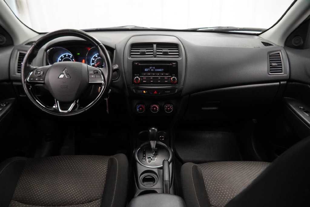 Used 2016 Mitsubishi Outlander Sport ES FWD image 3