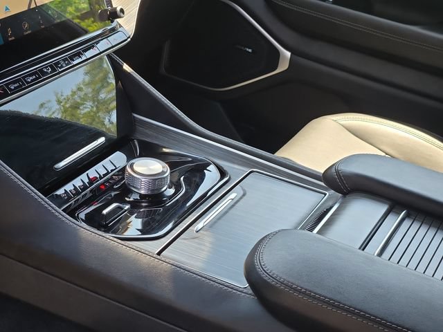 Used 2023 Jeep Wagoneer Series II w/ Premium Group I AWD/4WD image 23