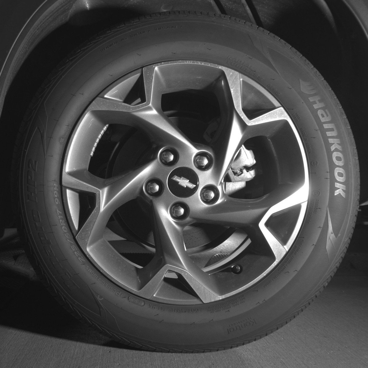Used 2025 Chevrolet Trax LT FWD image 14