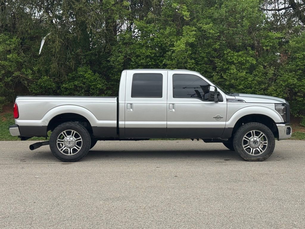 Used 2016 Ford F250 Lariat w/ Chrome Package image 3