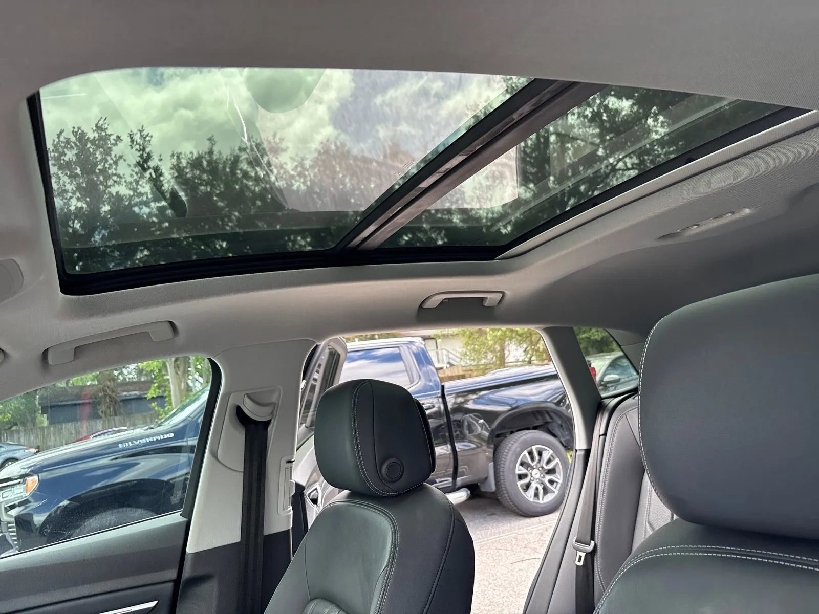 Used 2019 Audi e-tron Premium Plus image 15