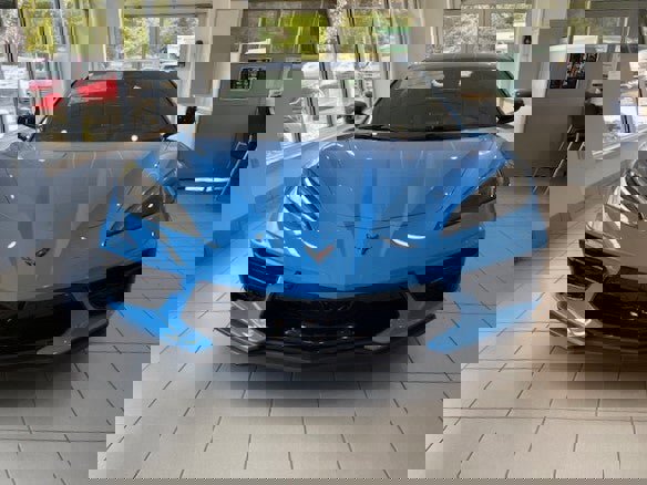 New 2024 Chevrolet Corvette Stingray Premium Cpe w/ Body-Color Dual Roof Package image 3