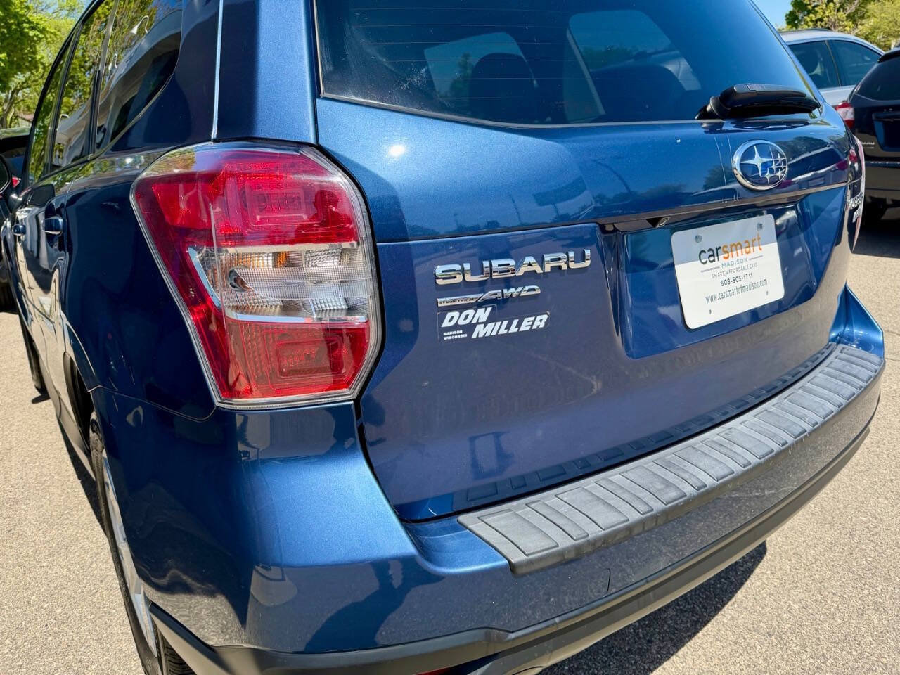 Used 2014 Subaru Forester 2.5i Premium w/ All-Weather Package AWD/4WD image 12