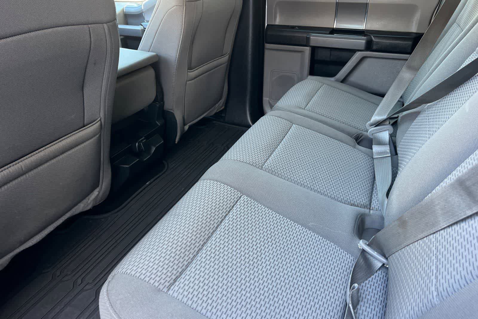 Used 2019 Ford F150 XLT w/ Equipment Group 302A Luxury AWD/4WD image 5