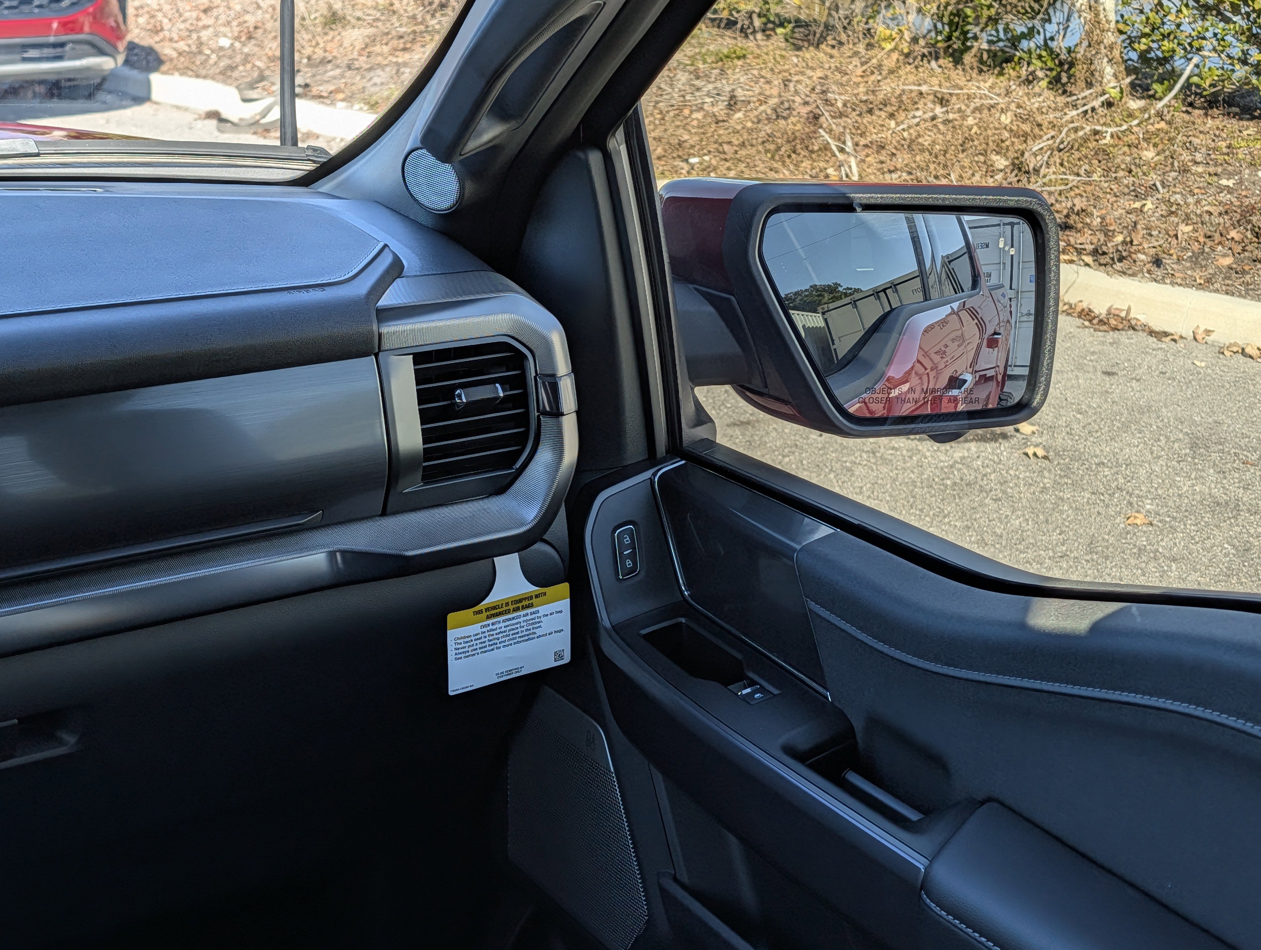 New 2025 Ford F150 Lariat w/ Equipment Group 501A Mid image 44