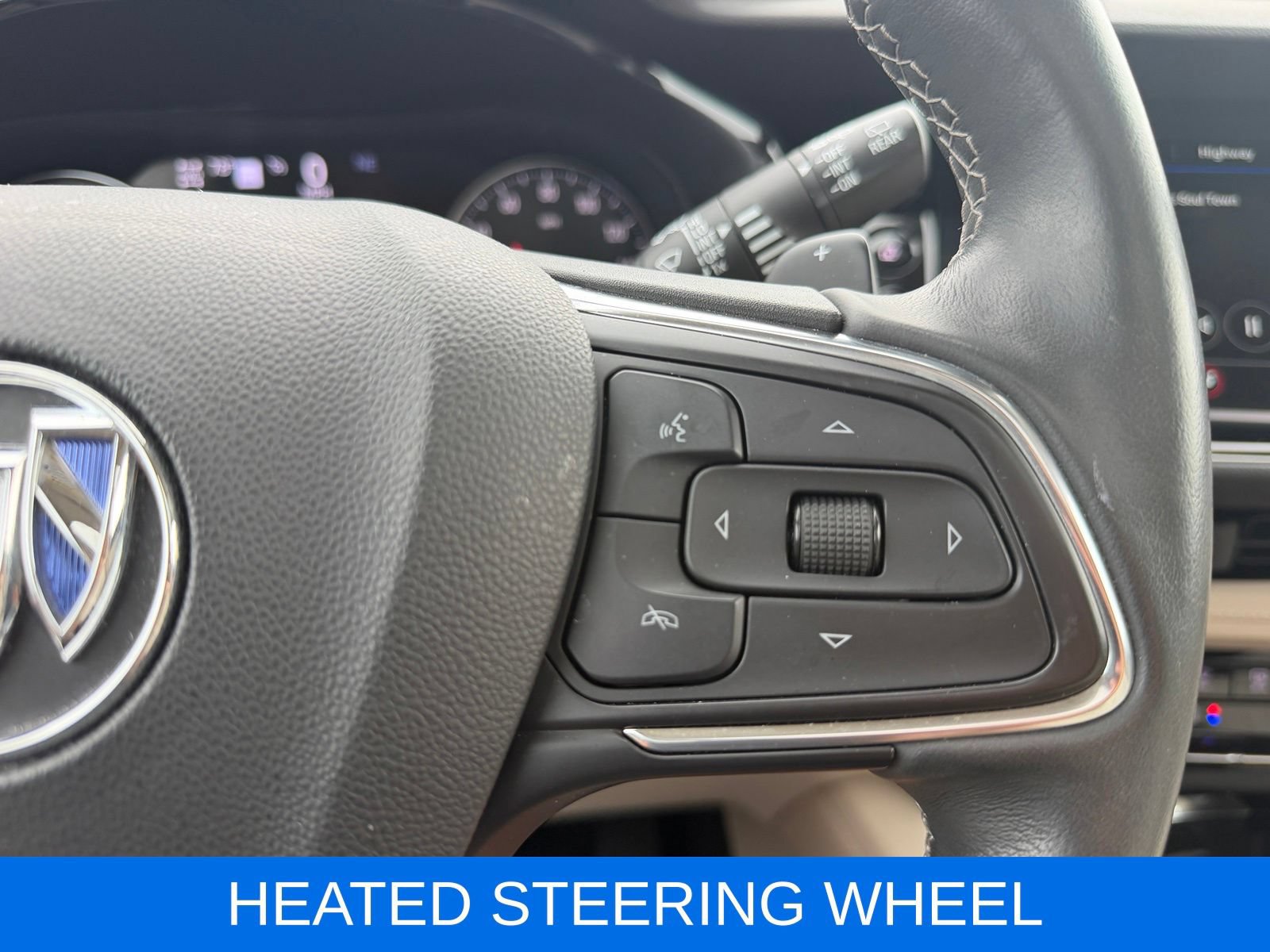 Used 2023 Buick Envision Avenir AWD/4WD image 17