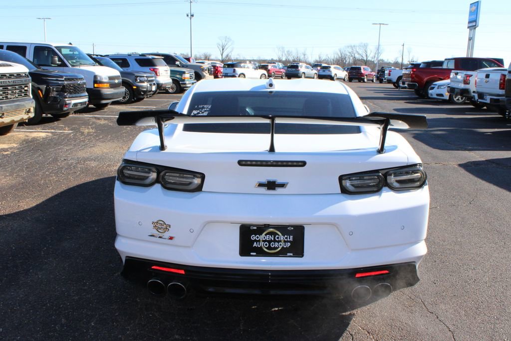 Used 2021 Chevrolet Camaro ZL1 image 8
