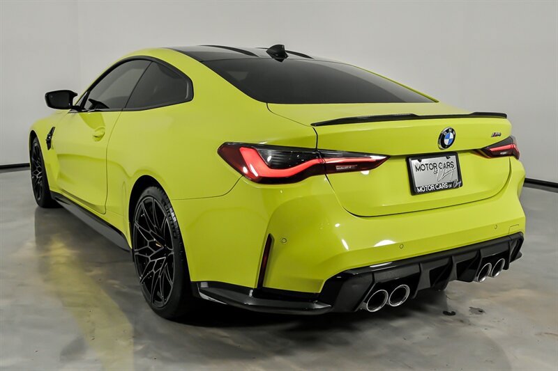 Used 2021 BMW M4 Coupe RWD image 8