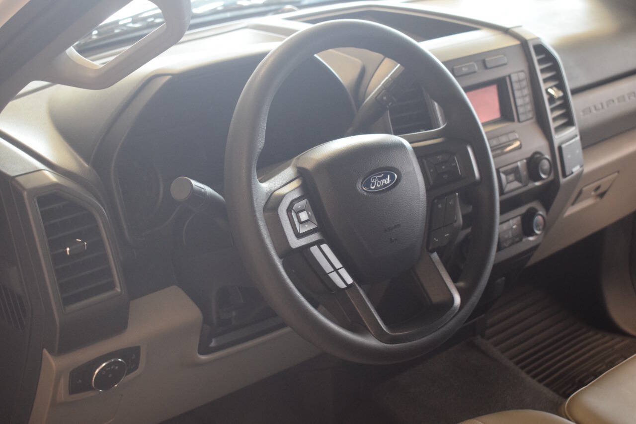 Used 2020 Ford F250 XL w/ Power Equipment Group RWD image 43