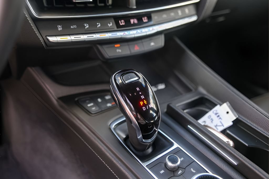 Certified 2023 Cadillac CT5 Luxury RWD image 18