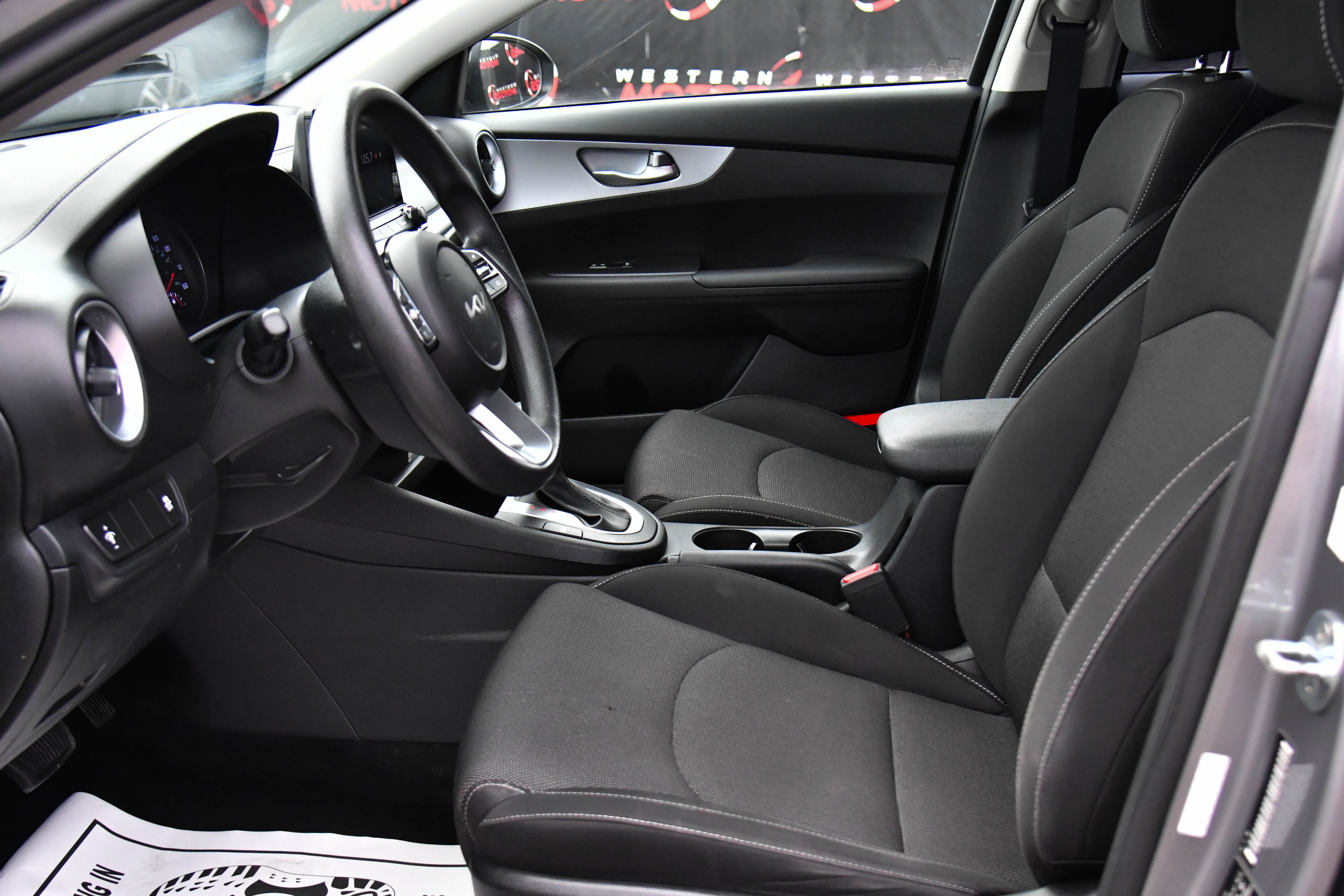 Used 2023 Kia Forte LXS image 16