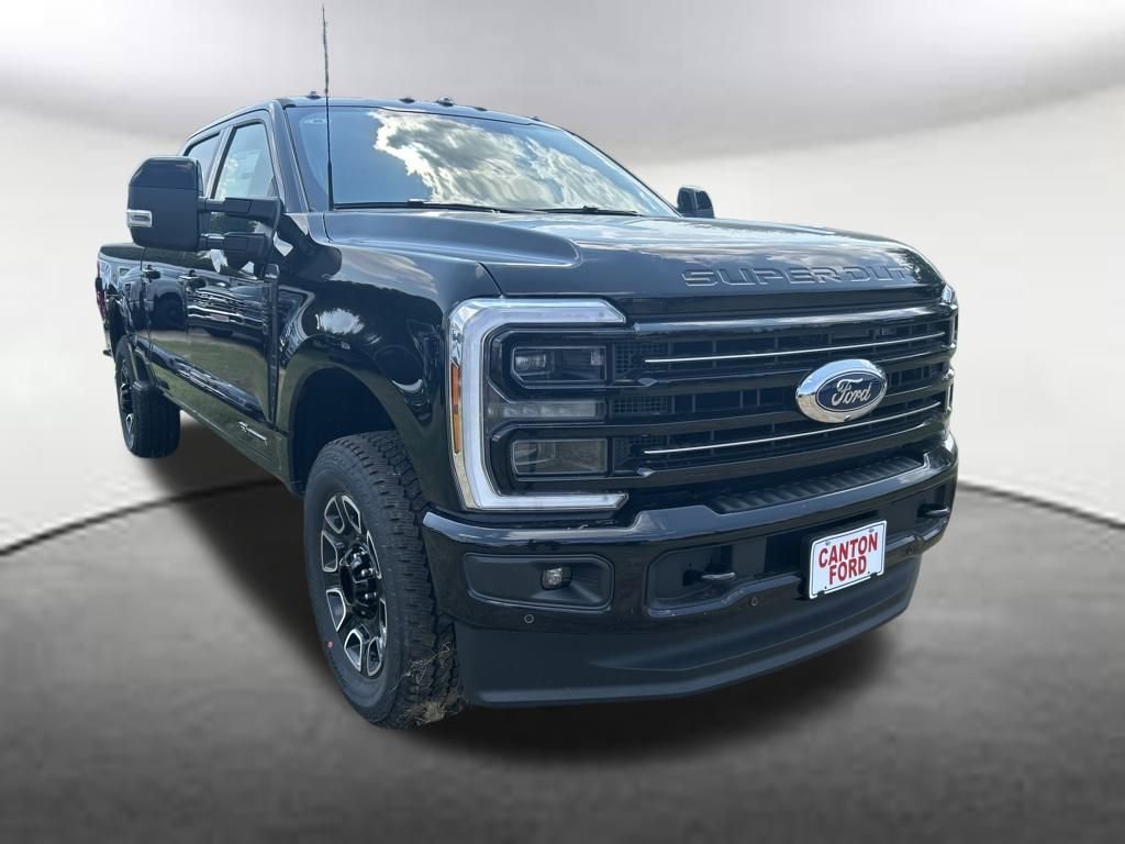 New 2025 Ford F250 Platinum w/ FX4 Off-Road Package image 7