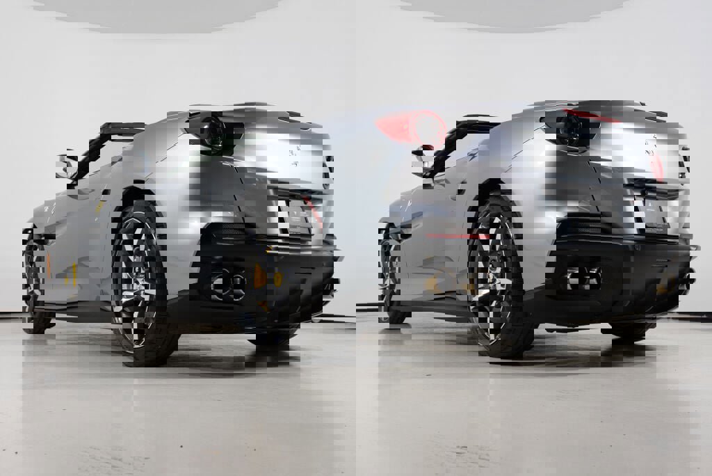 Used 2022 Ferrari Portofino M image 21