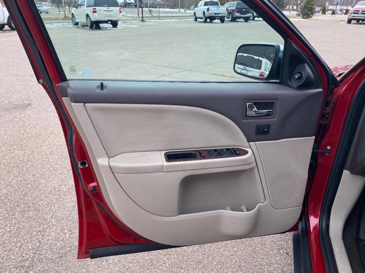 Used 2009 Ford Taurus Limited image 9