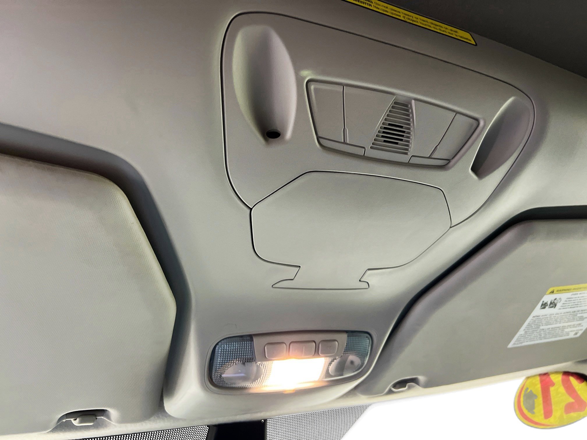 Used 2021 Ford Transit Connect XL image 22