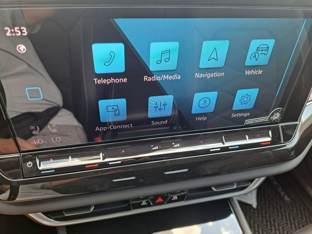 New 2026 Volkswagen Atlas SE image 10