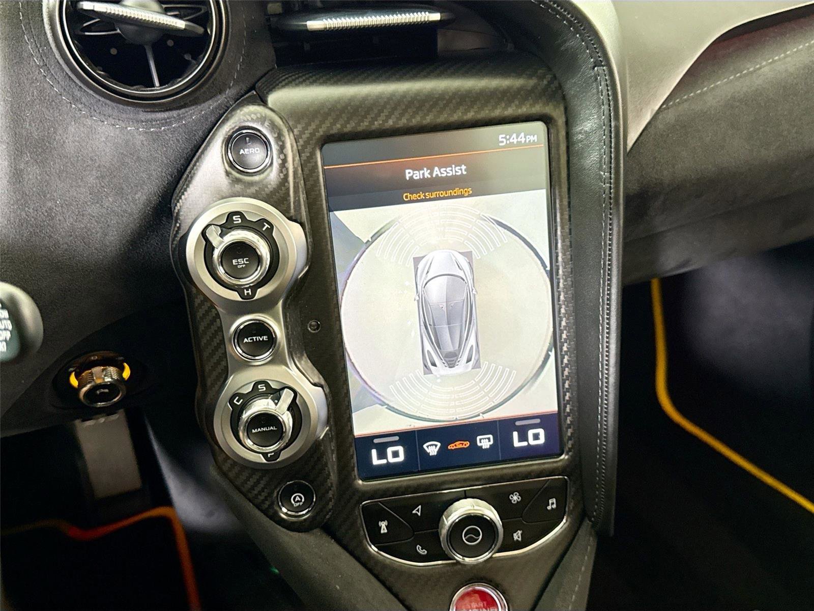 Used 2019 McLaren 720S Performance RWD image 19