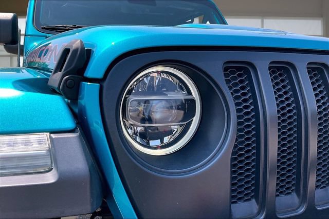 Used 2020 Jeep Wrangler Unlimited Rubicon w/ Dual Top Group AWD/4WD image 28