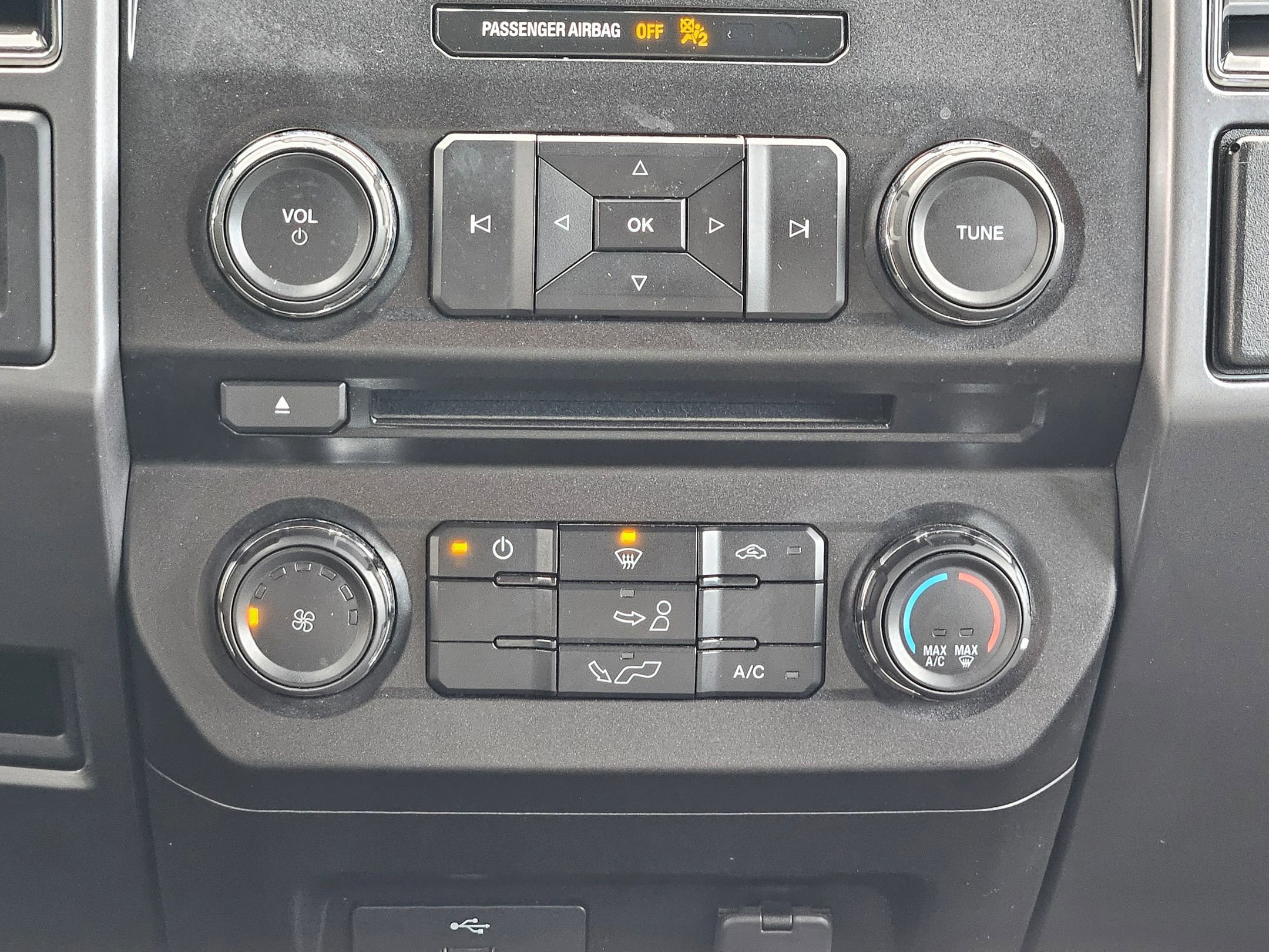 Used 2018 Ford F150 XLT image 13