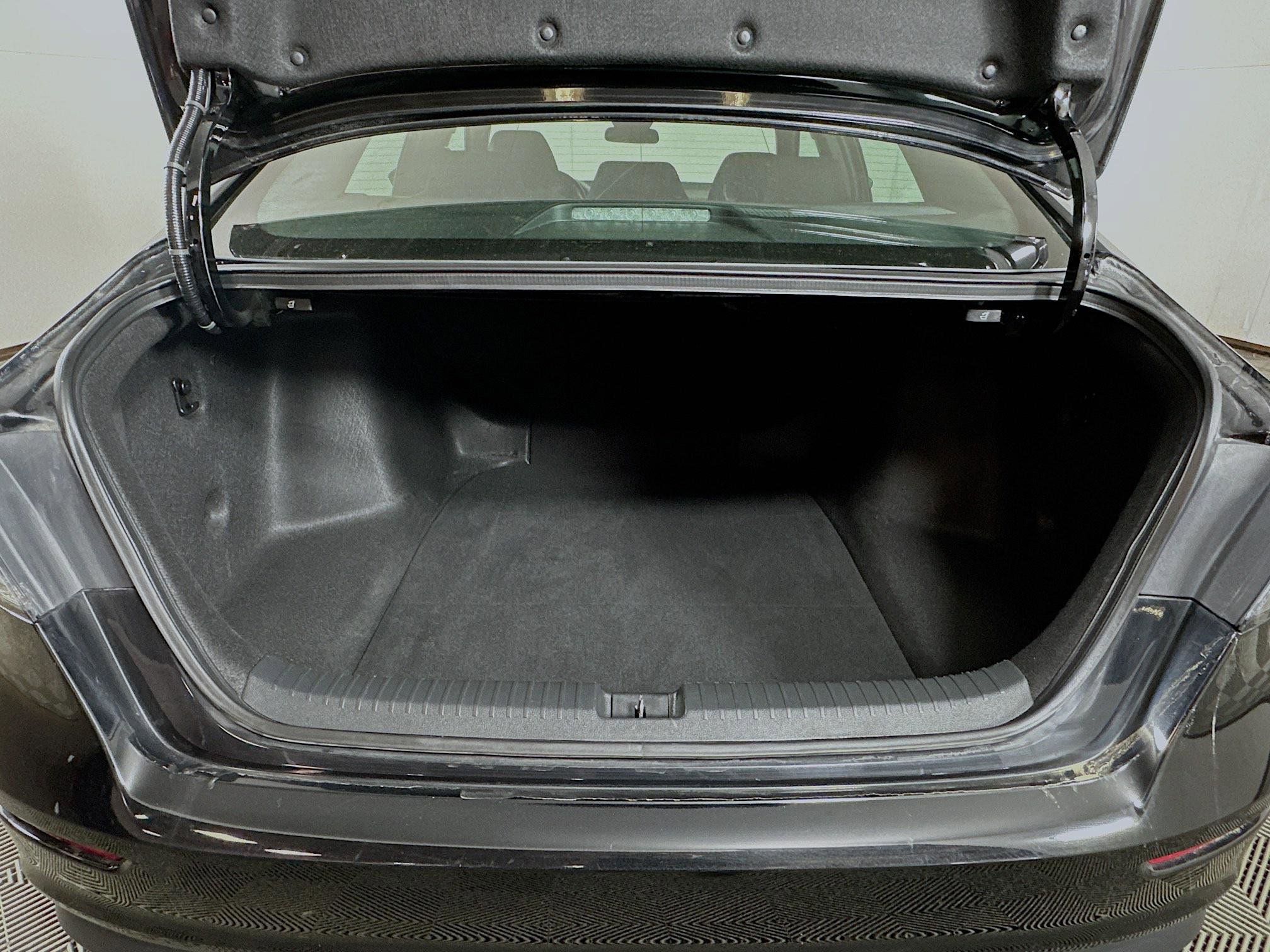 Certified 2024 Honda Accord Sport image 25