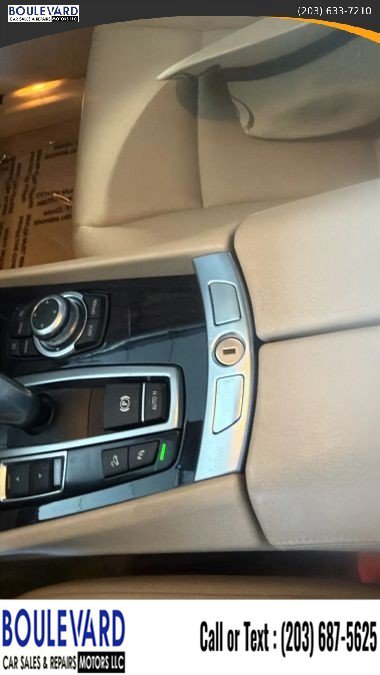 Used 2012 BMW 535i xDrive AWD/4WD image 26