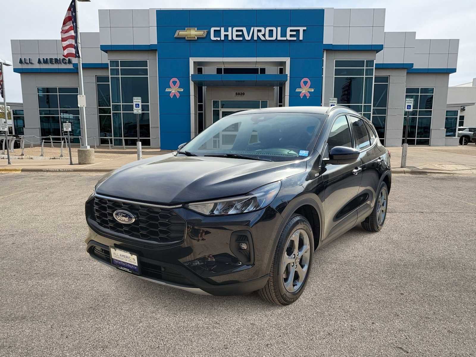 Used 2025 Ford Escape ST-Line Select AWD/4WD image 1