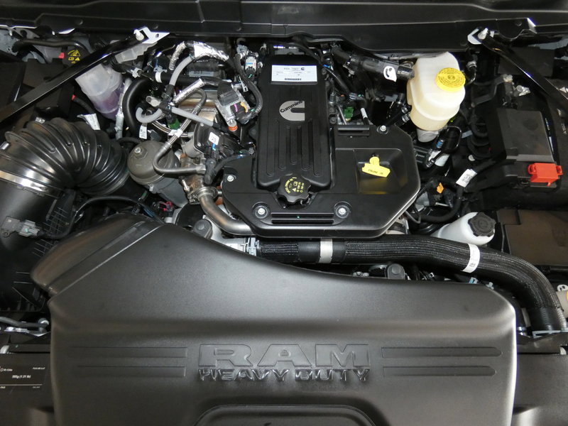 New 2026 RAM 3500 Limited image 32