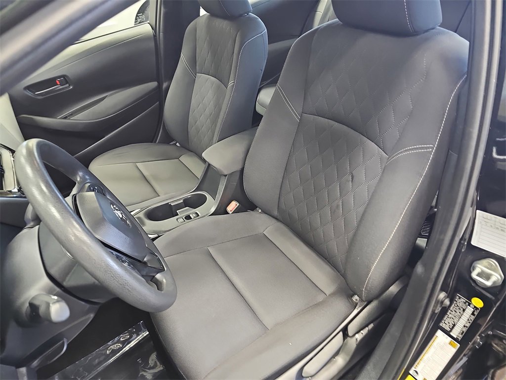 Used 2023 Toyota Corolla LE image 14