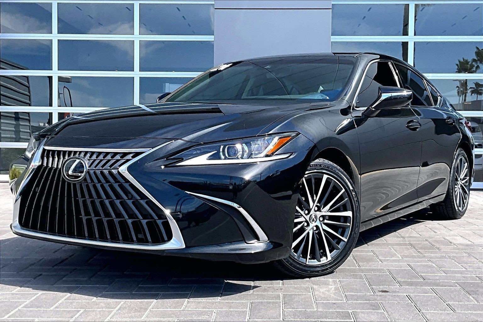 Used 2024 Lexus ES 350 w/ Premium Package