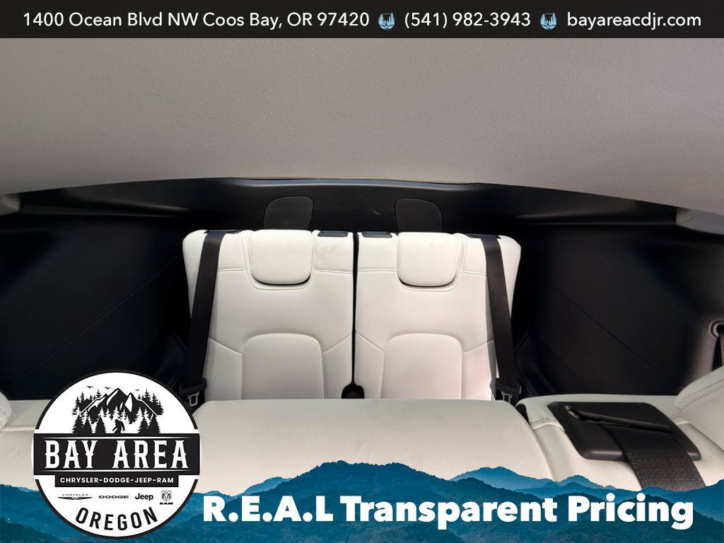 Used 2021 Tesla Model Y Long Range AWD/4WD image 21