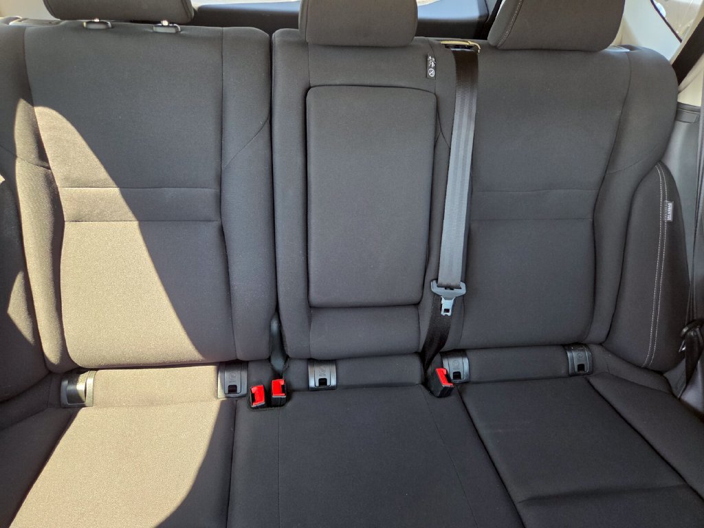 Used 2026 Nissan Rogue S FWD image 30