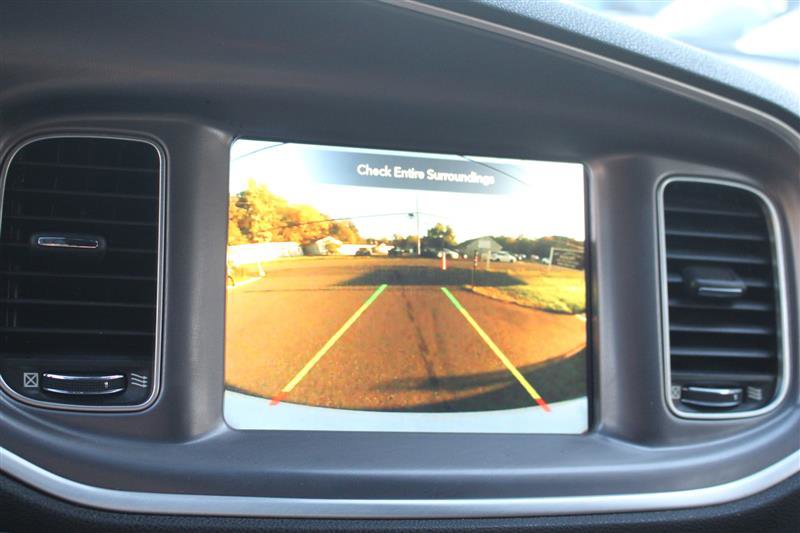 Used 2020 Dodge Charger R/T RWD image 17
