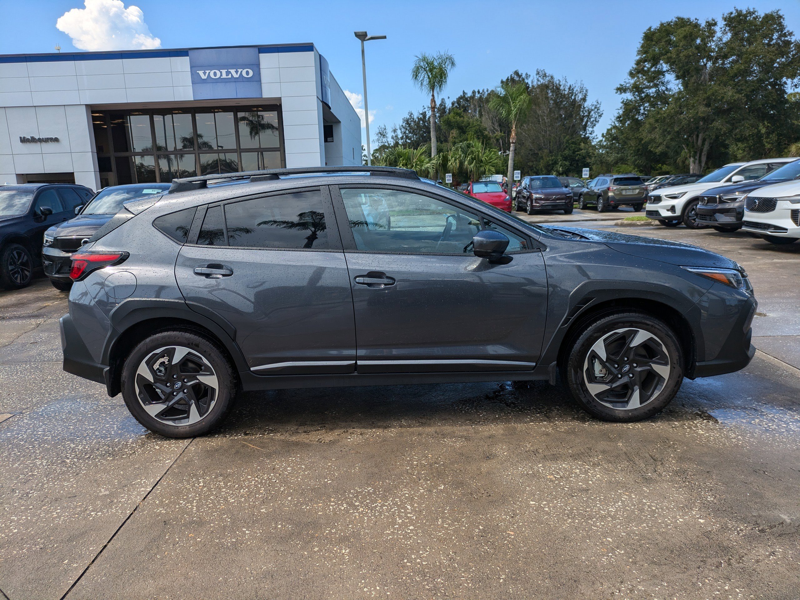 Used 2025 Subaru Crosstrek 2.5i Limited w/ Popular Package #3A AWD/4WD image 3