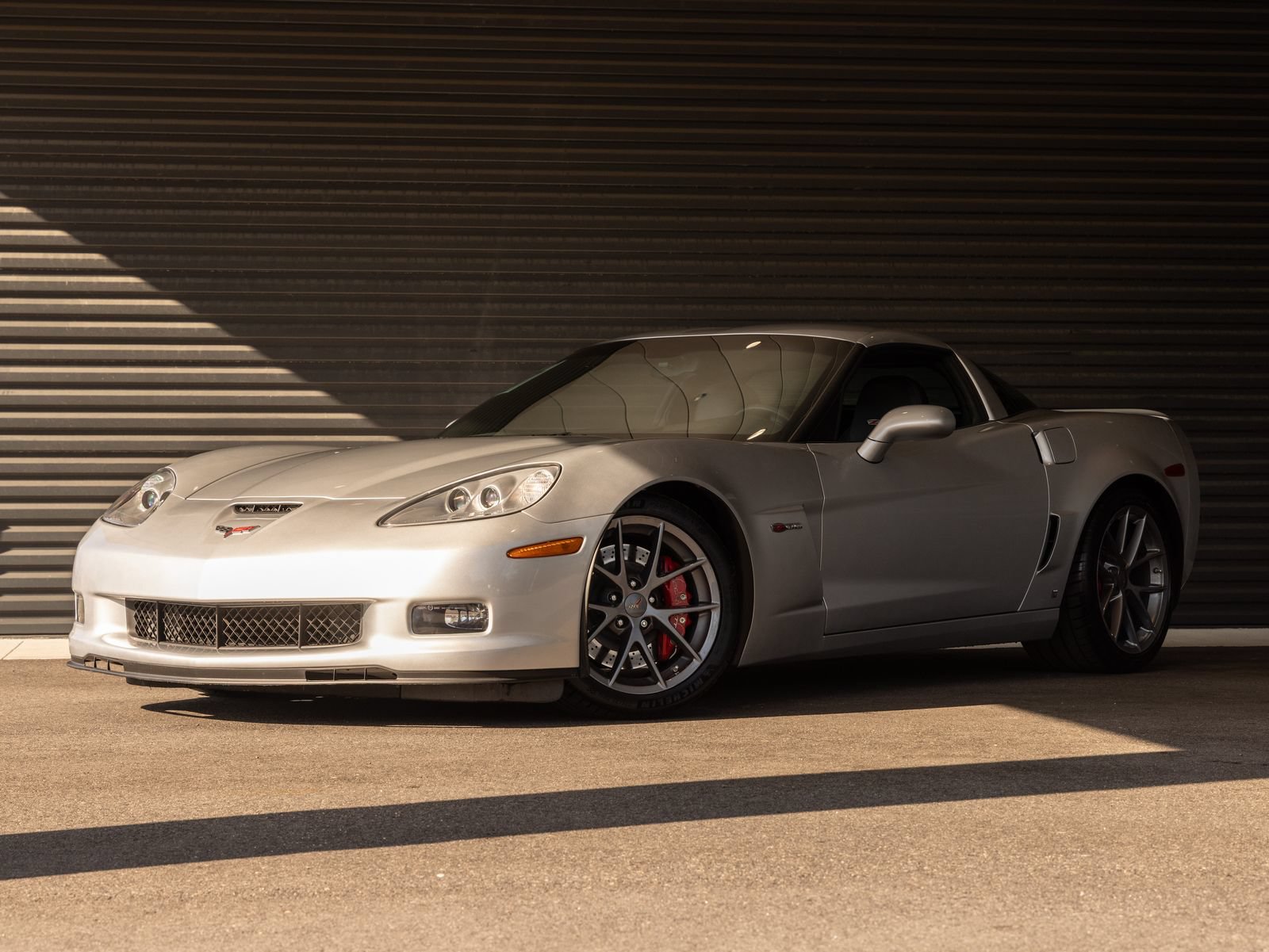 Used 2009 Chevrolet Corvette Z06 w/ Preferred Equipment Group RWD image 1