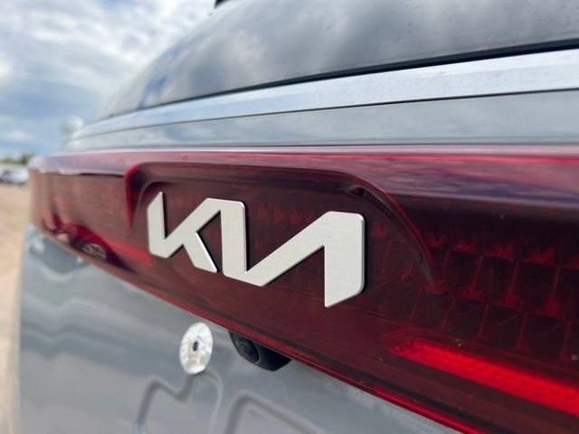 Used 2022 Kia Carnival SX Prestige FWD image 13