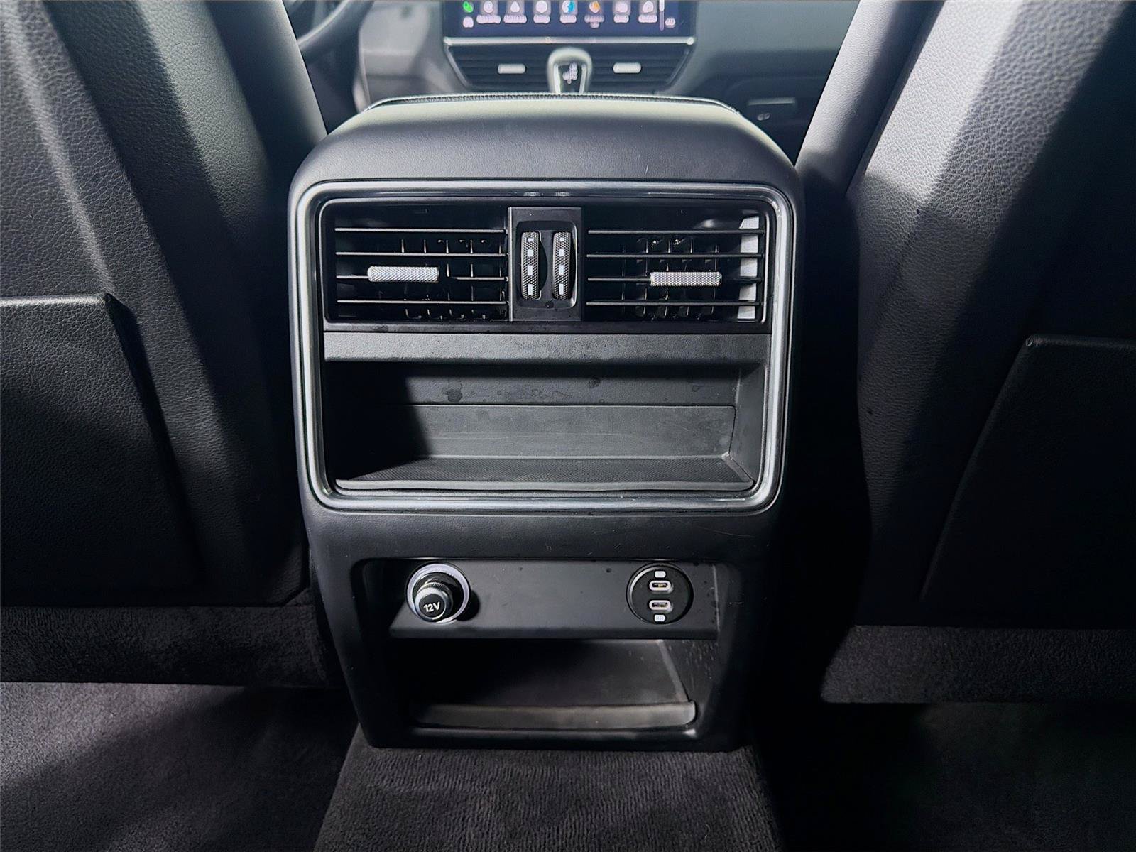 Certified 2023 Porsche Cayenne w/ Premium Package AWD/4WD image 22