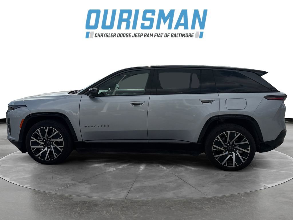Used 2025 Jeep Wagoneer S Limited AWD/4WD image 3
