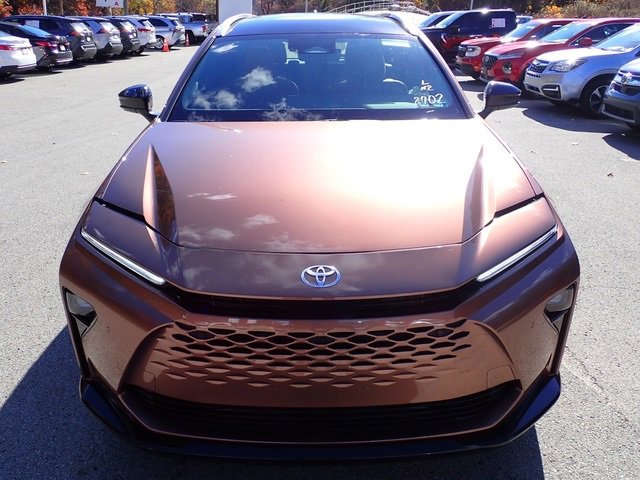 New 2025 Toyota Crown Signia image 9