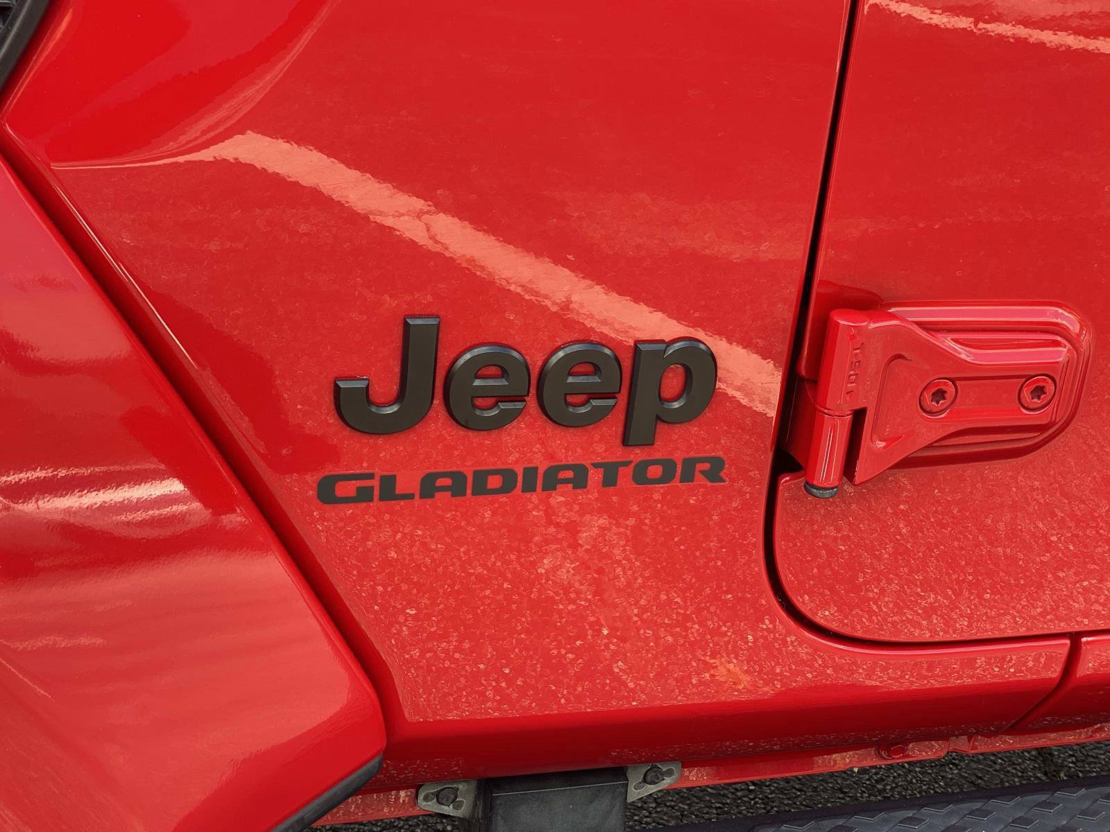 Used 2021 Jeep Gladiator Sport AWD/4WD image 13