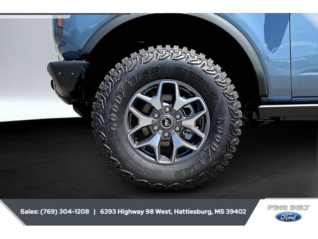 New 2025 Ford Bronco Badlands AWD/4WD image 5