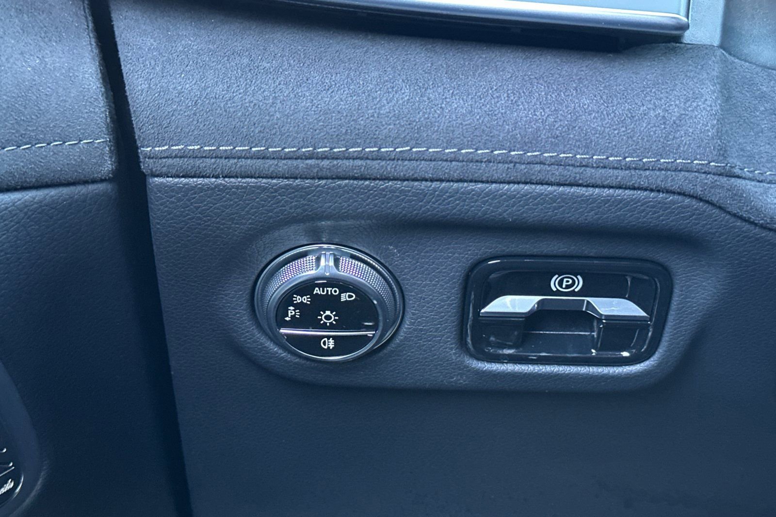 Certified 2022 Mercedes-Benz EQS 450+ 450 image 31