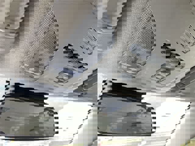 Used 2022 Toyota Corolla LE image 24