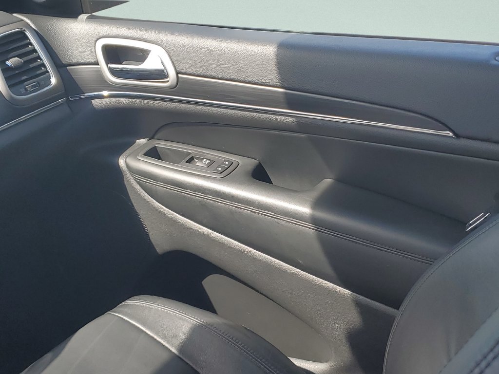 Used 2022 Jeep Grand Cherokee Limited RWD image 13